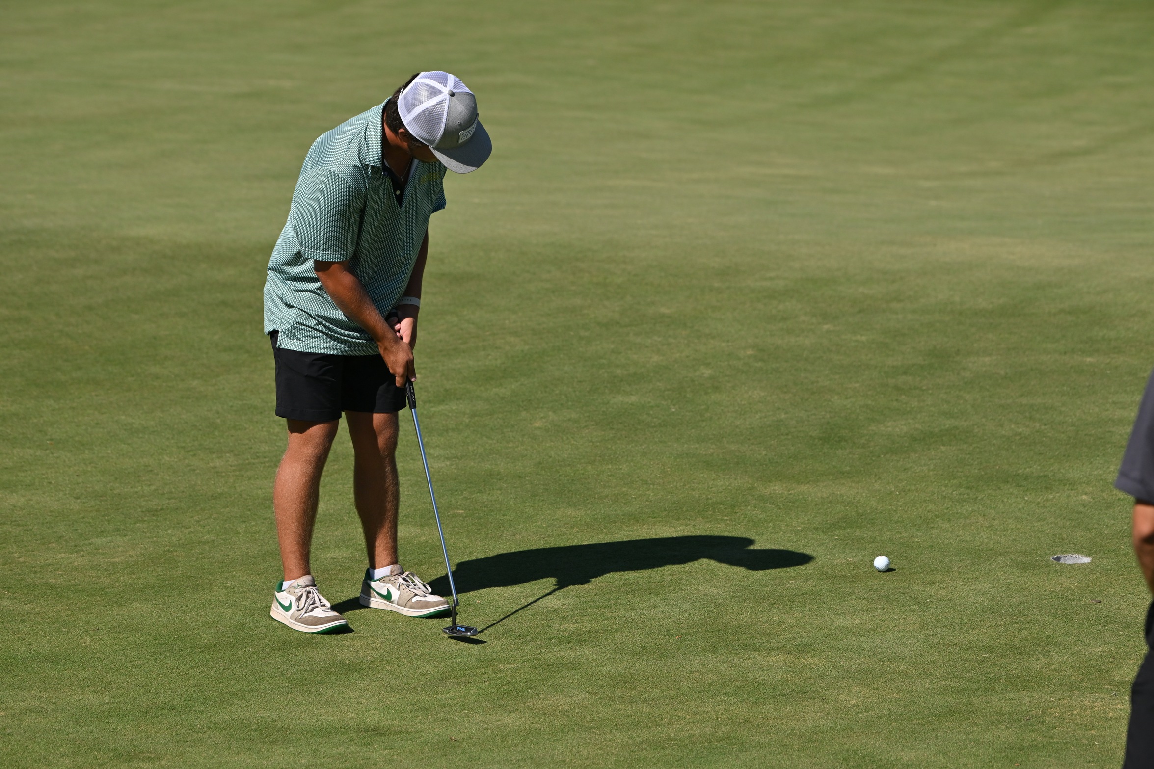Cryer and Brewer Place in Top 10 at Mid-South Invitational