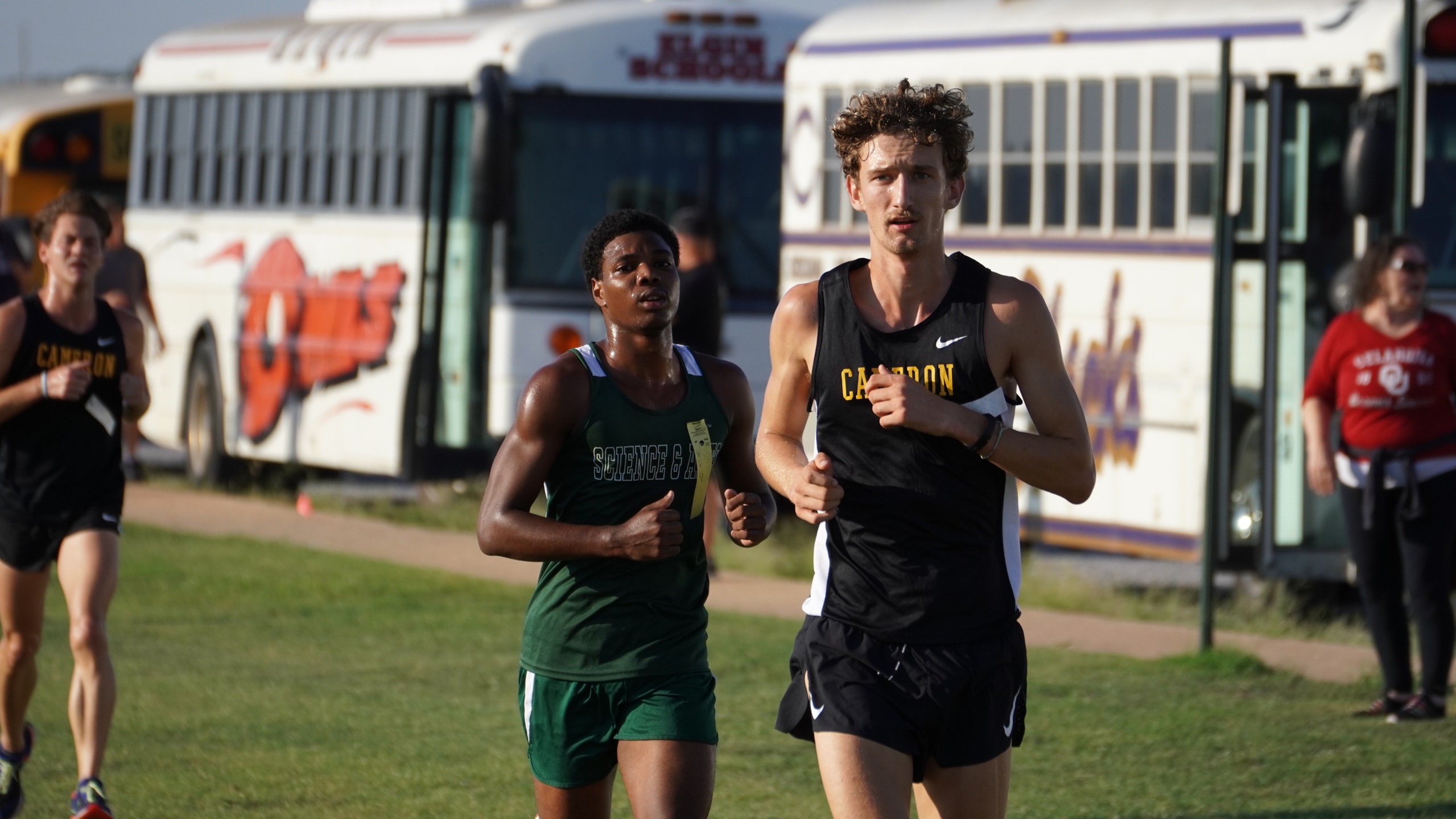 Aarin Simon chases down the runner in front of him.